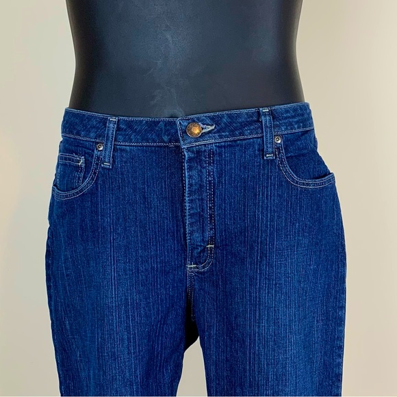 Lee riders womens relaxed straight leg jeans , size 14P - Picture 3 of 7